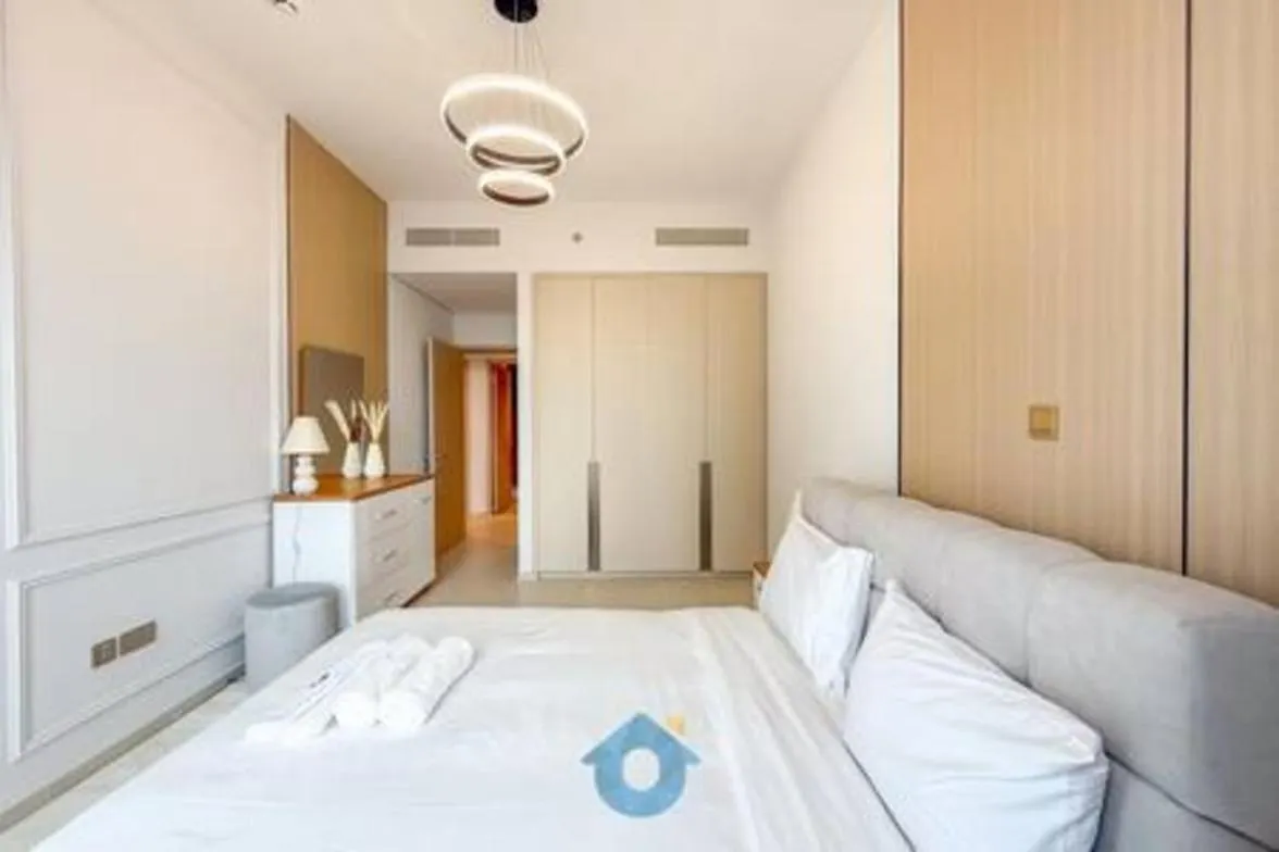 5609Gr Elegant 3Bhk With Dubai Fountain Views Apartment