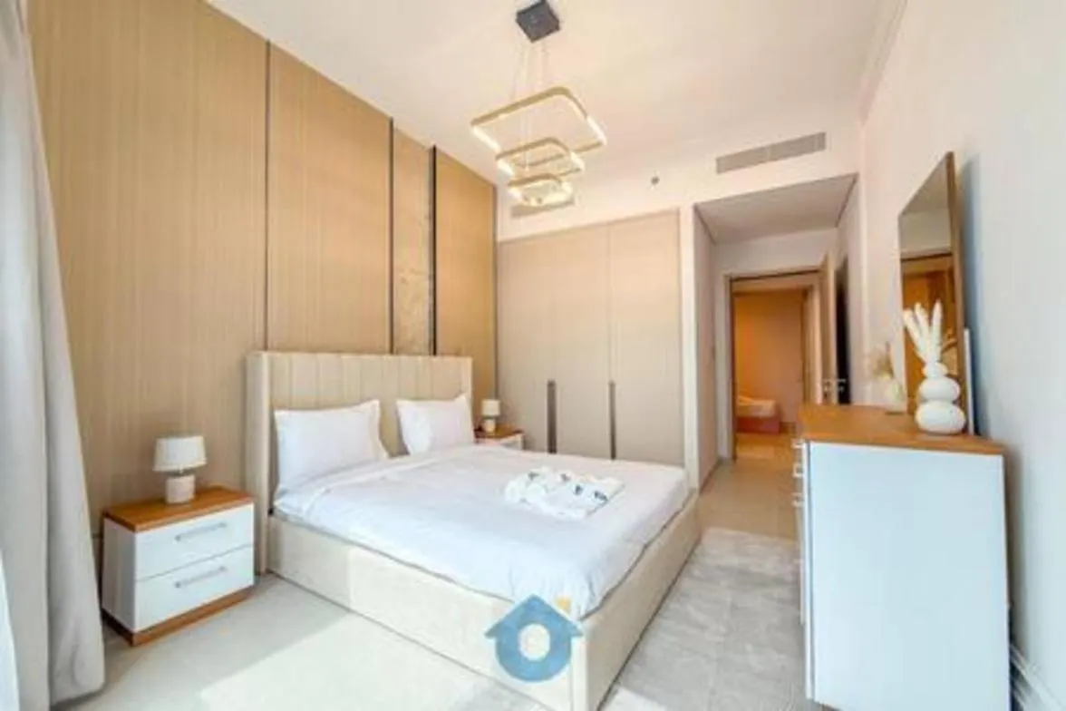 5609Gr Elegant 3Bhk With Dubai Fountain Views Apartment